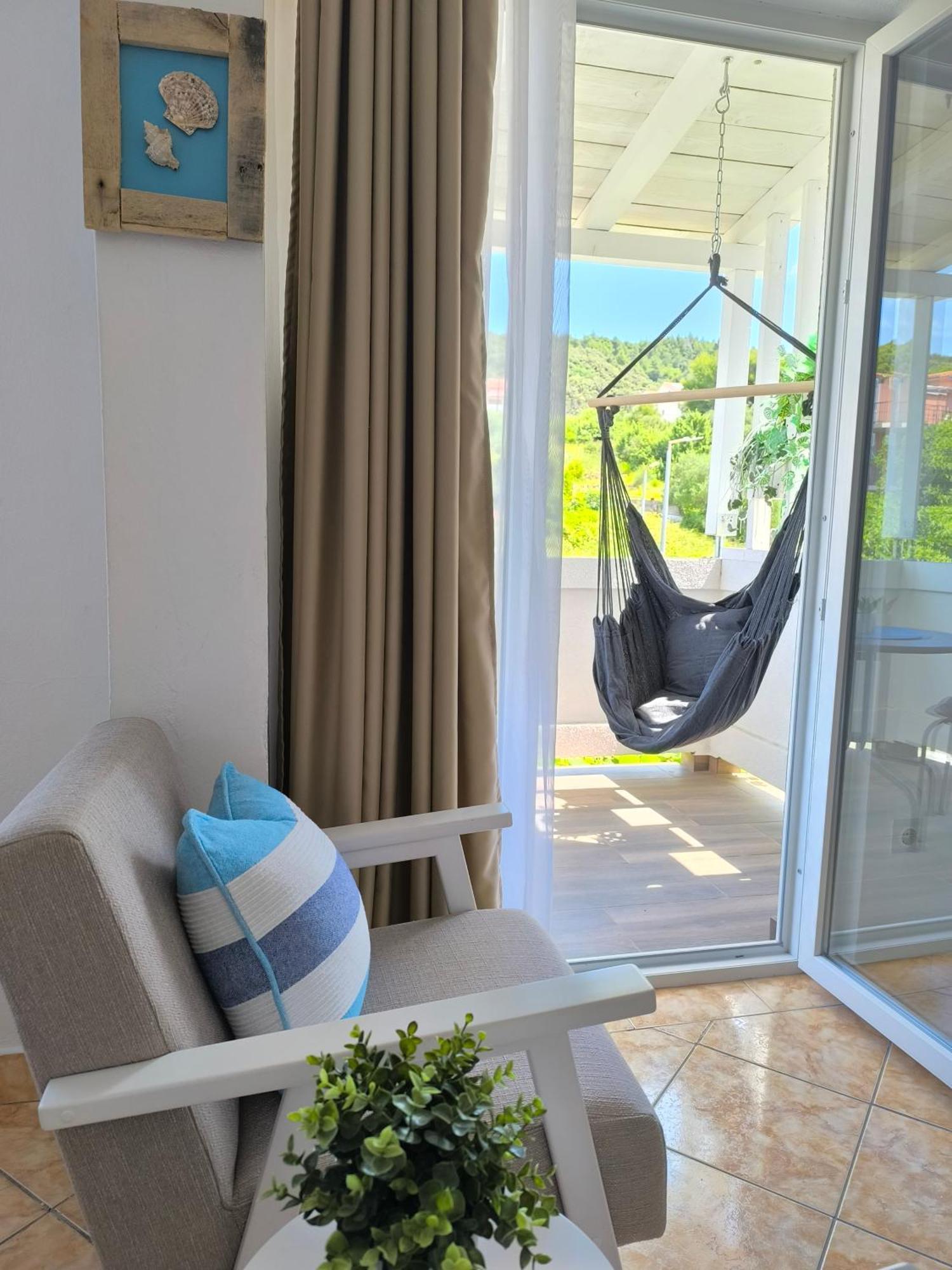 House Kapetanovic Otel Palit Oda fotoğraf